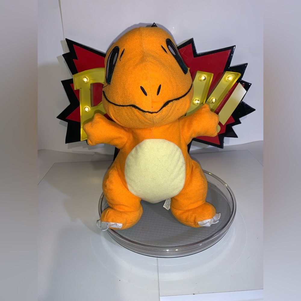 Charmander Pokémon 20” Plush Used - Great Condition Collectible Item No Tags